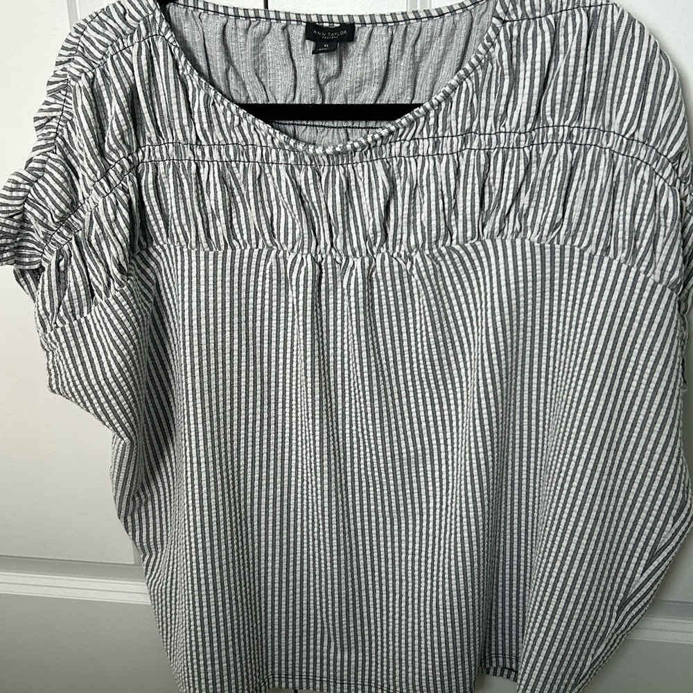 Ann Taylor blue and White Striped seersucker top